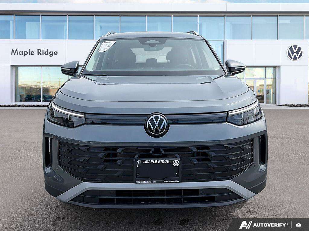 used 2025 Volkswagen Tiguan car, priced at $33,648