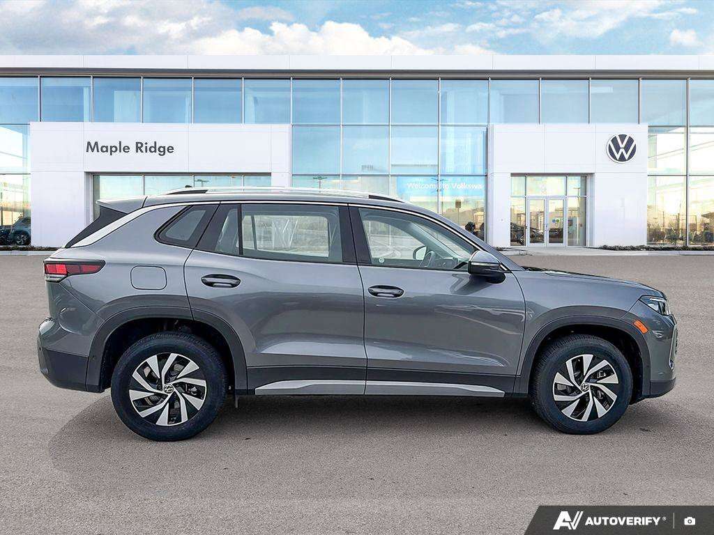 used 2025 Volkswagen Tiguan car, priced at $33,648