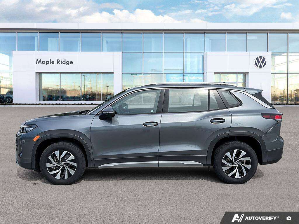used 2025 Volkswagen Tiguan car, priced at $33,648