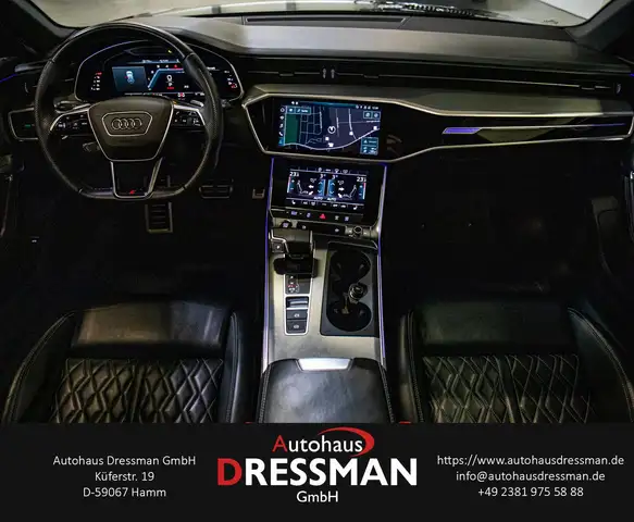 Audi S6 view 13