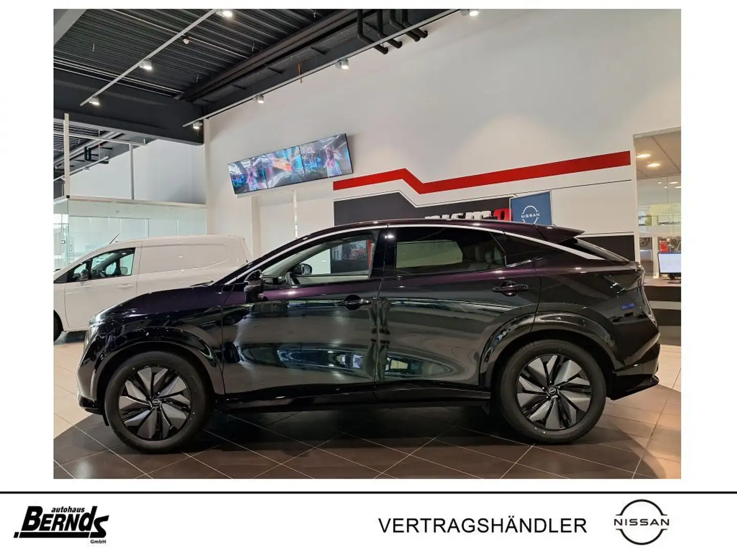 Nissan Ariya 87kWh Advance Pack *530KM*CCS*KAMERA* VERFÜGBAR AB Grün - 2