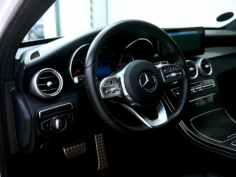 Mercedes-Benz C 220 d T AMG Line Aut.  *Premium Plus* — photo 12