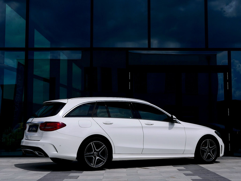 Mercedes-Benz C 220 d T AMG Line Aut.  *Premium Plus* — photo 7