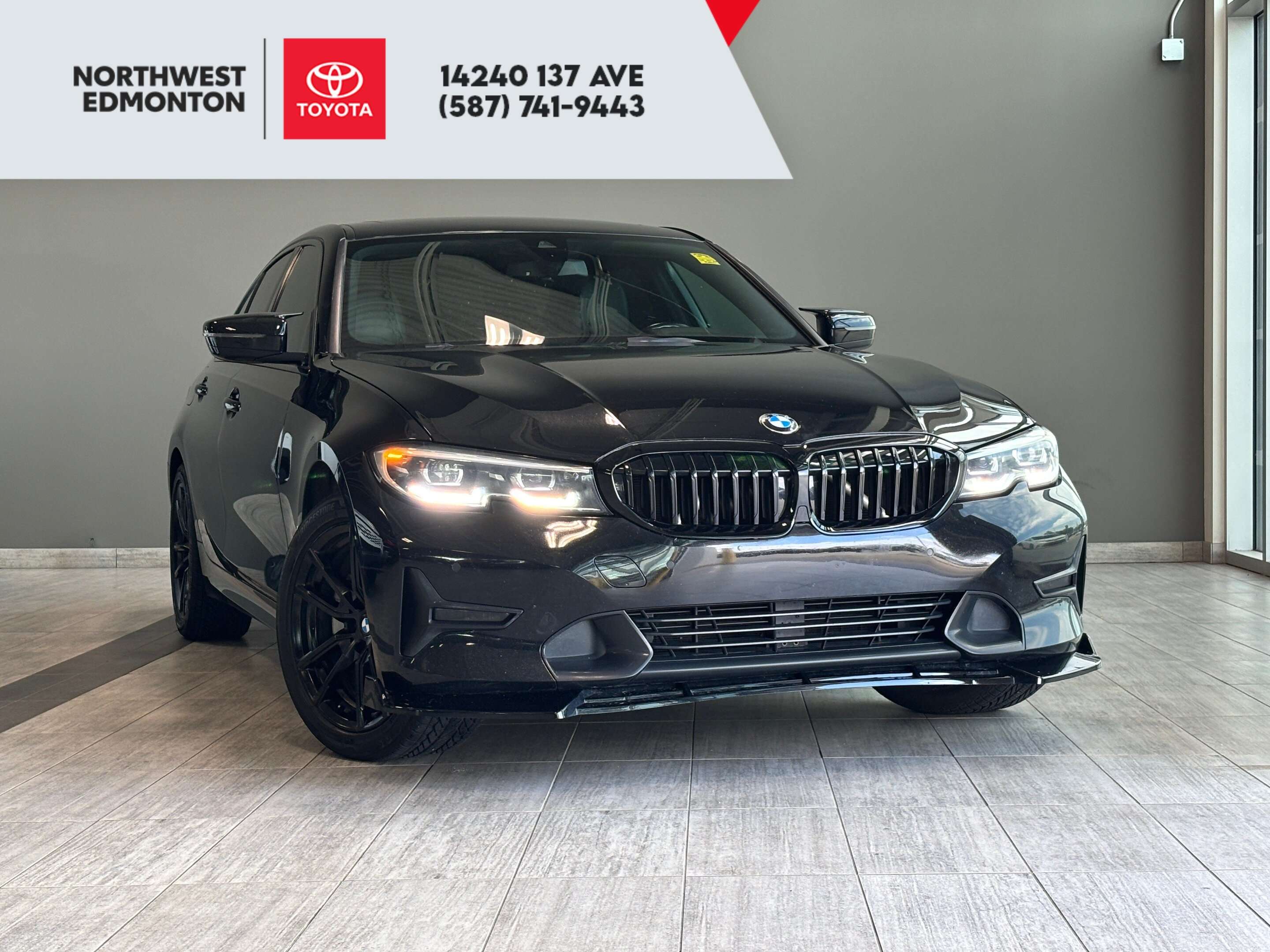 2022 BMW 3 Series 330i xDrive | Low KM's | Leather