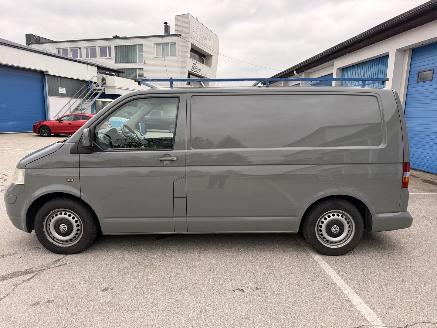 Volkswagen T5 - 2