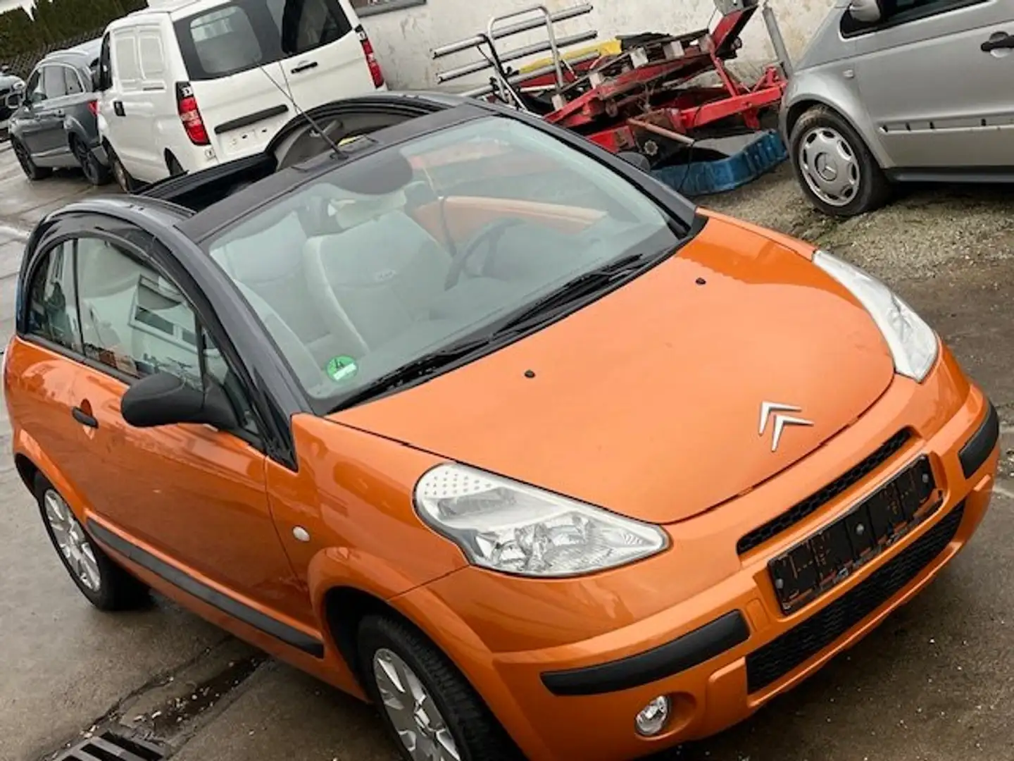 Citroen C3 1.4 Cabrio TÜV NEU Oranj - 2