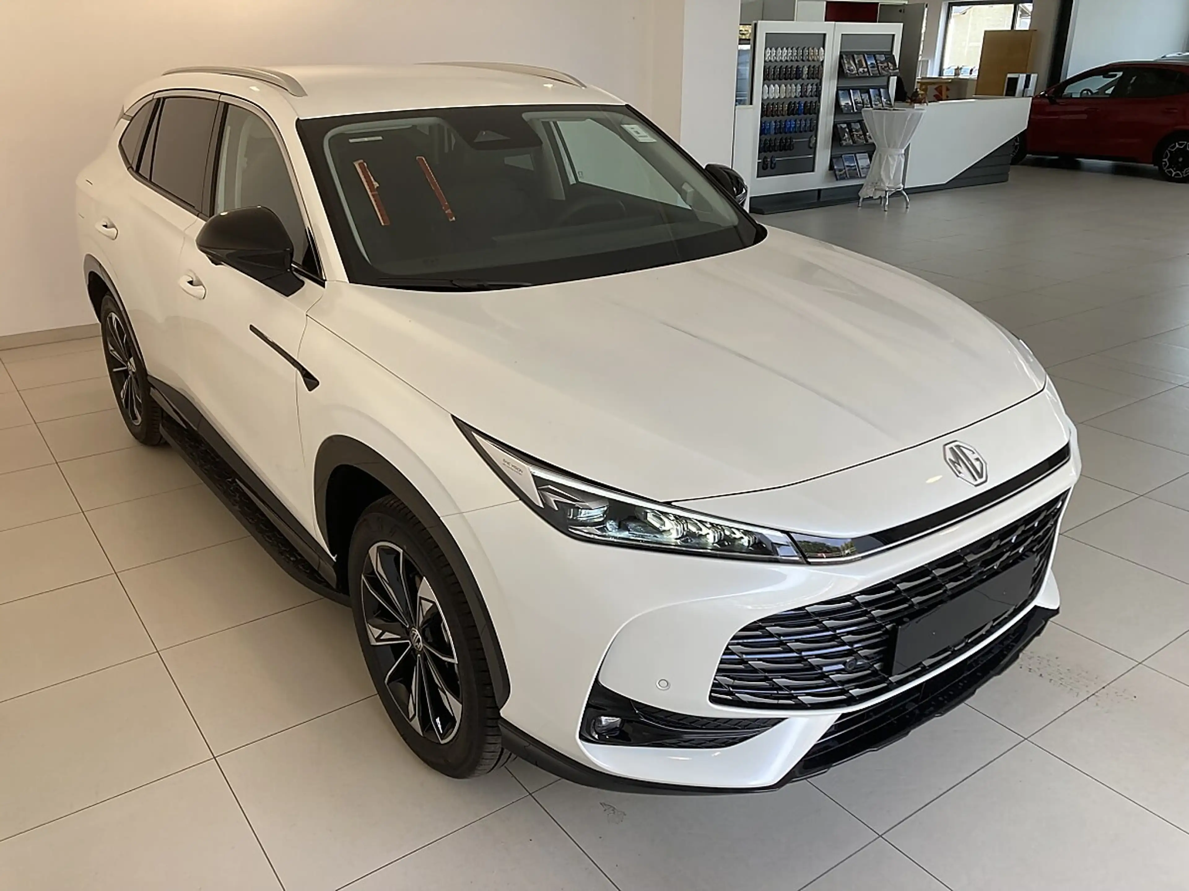 MG HS PHEV Luxury 21,4kWh.AKKU — photo 2