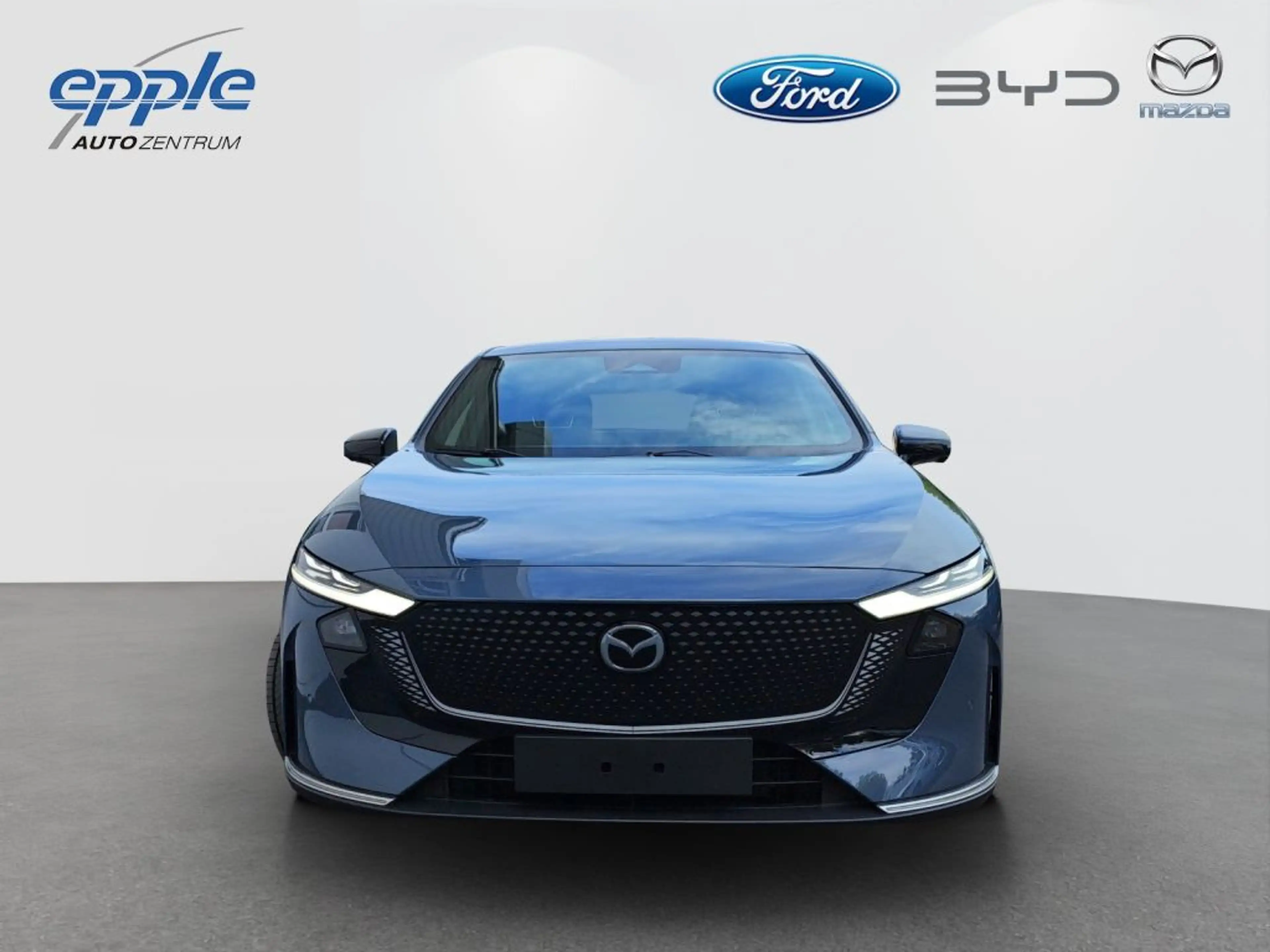 Mazda 6e EV Long Range Takumi — photo 2