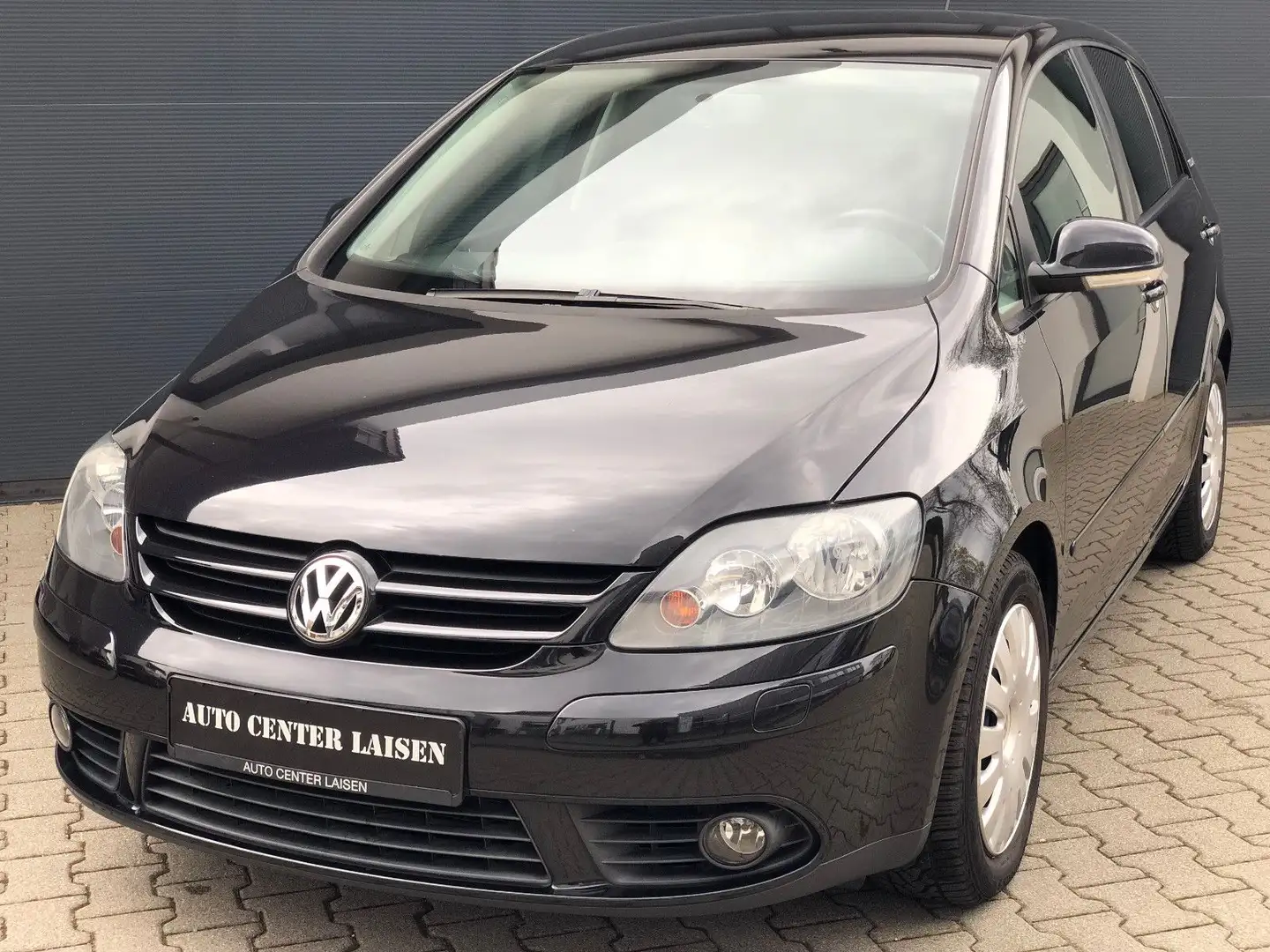 Volkswagen Golf Plus V Tour DSG Klima PDC Sitzheiz Tempomat Schwarz - 1