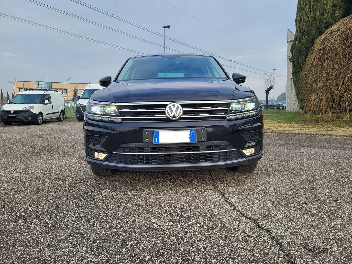 Volkswagen Tiguan 2.0 tdi Advanced 4motion 150cv dsg Noir - 2