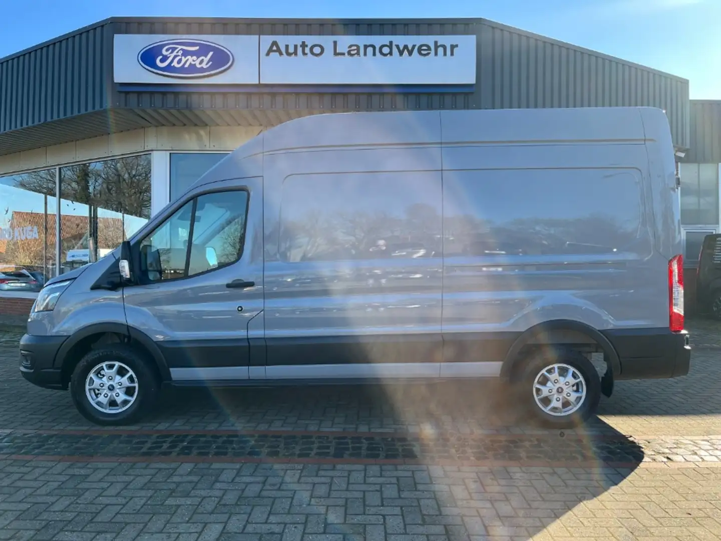 Ford Transit Elektromotor Kasten E 350 L3 Trend Navi 36 Grigio - 1