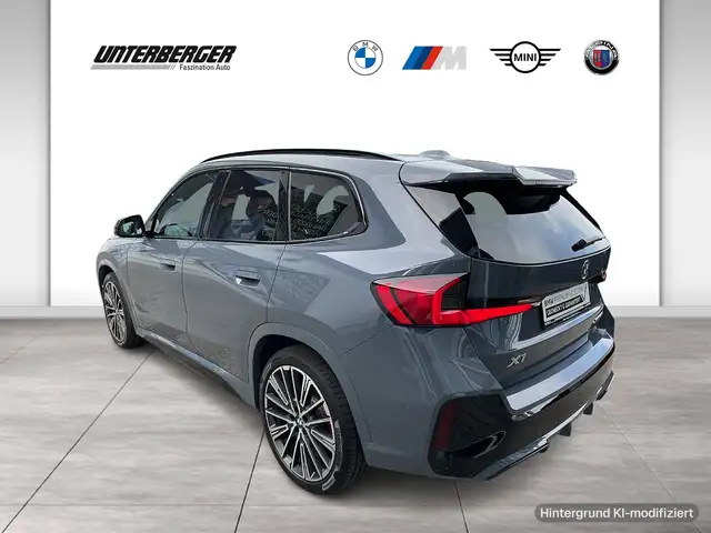 BMW X1 view 4