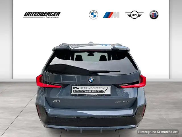 BMW X1 view 5