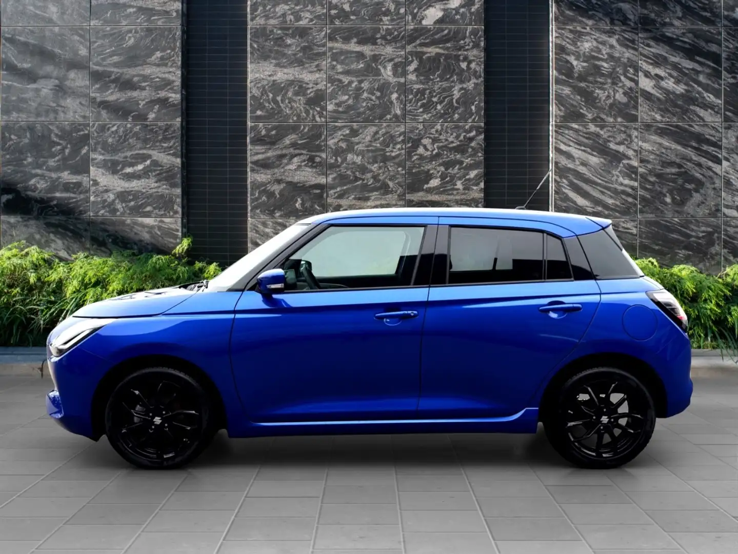 Suzuki Swift 1.2 Hybrid Comfort+ Bleu - 2