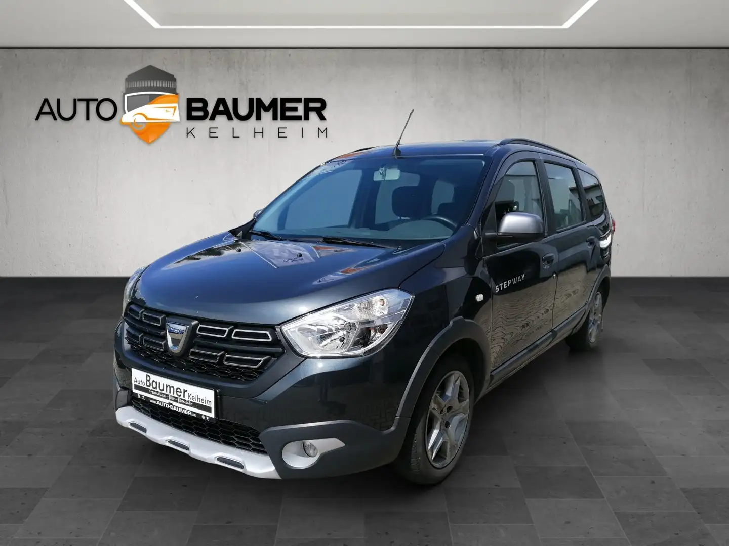 Dacia Lodgy SCe 110 ECO-G Stepway Plus LPG AHK Navi DAB Gris - 1