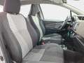 Toyota Yaris 100H 1.5 Active Plateado - thumbnail 17