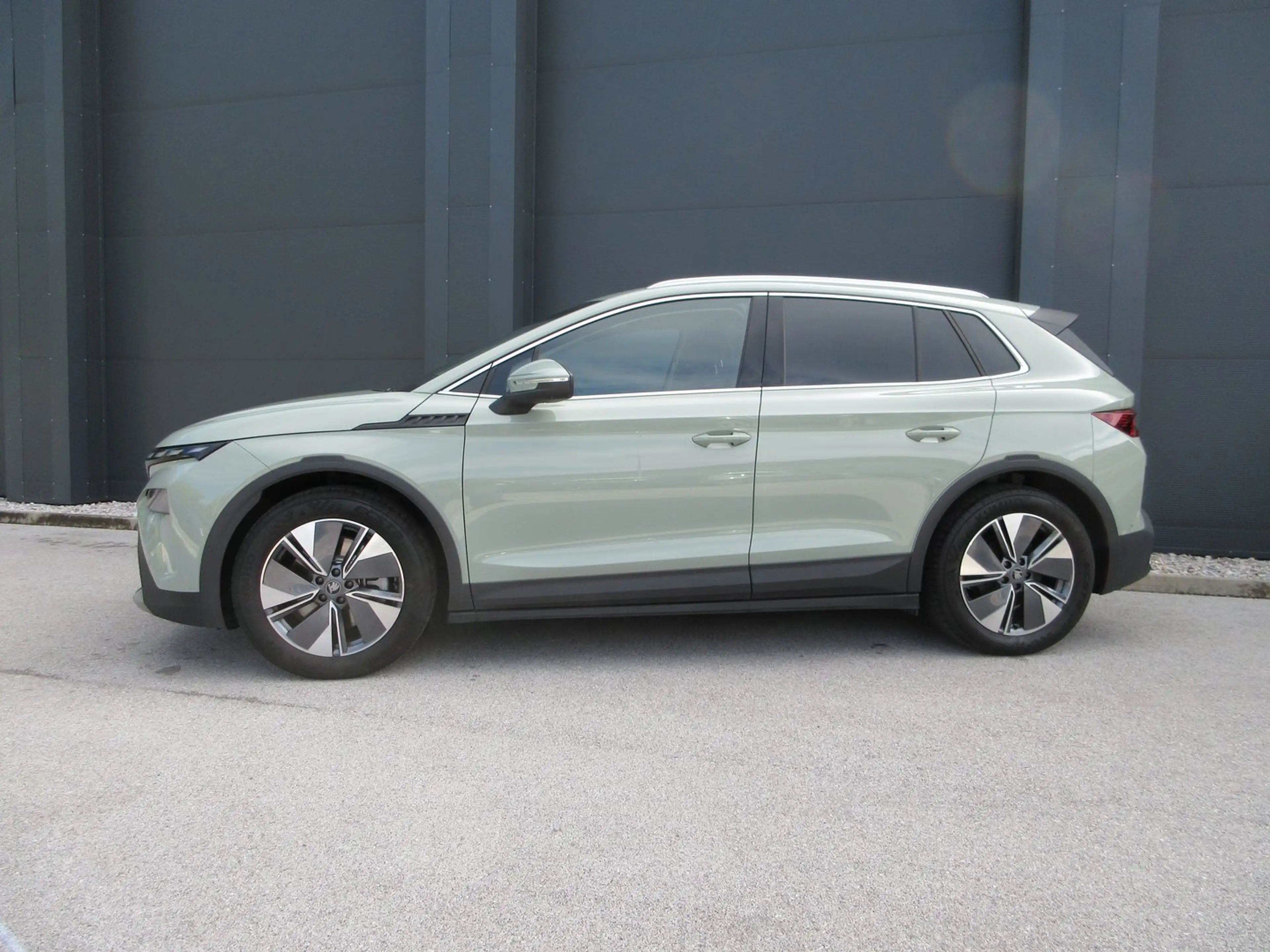 Skoda Elroq 85 — photo 2