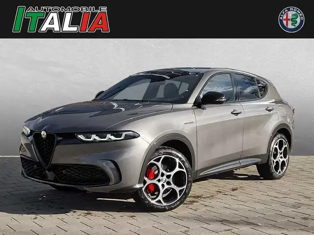 Alfa Romeo Tonale main image