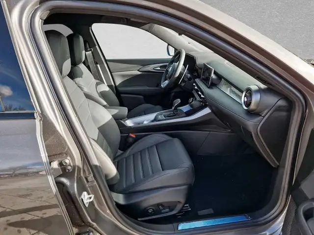 Alfa Romeo Tonale view 3
