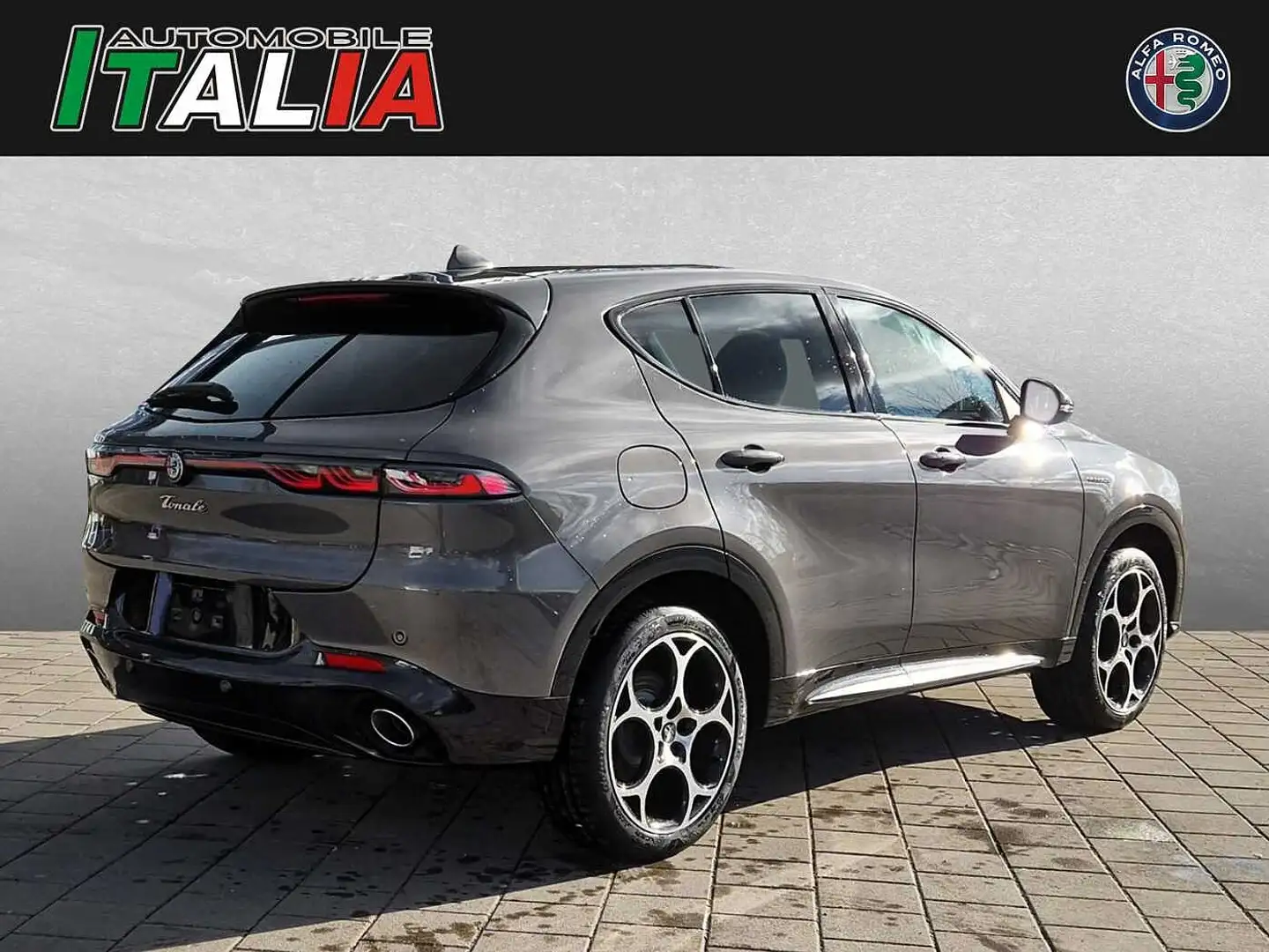 Alfa Romeo Tonale Veloce 1.3 Plug-In-Hybrid Q4 Grau - 2