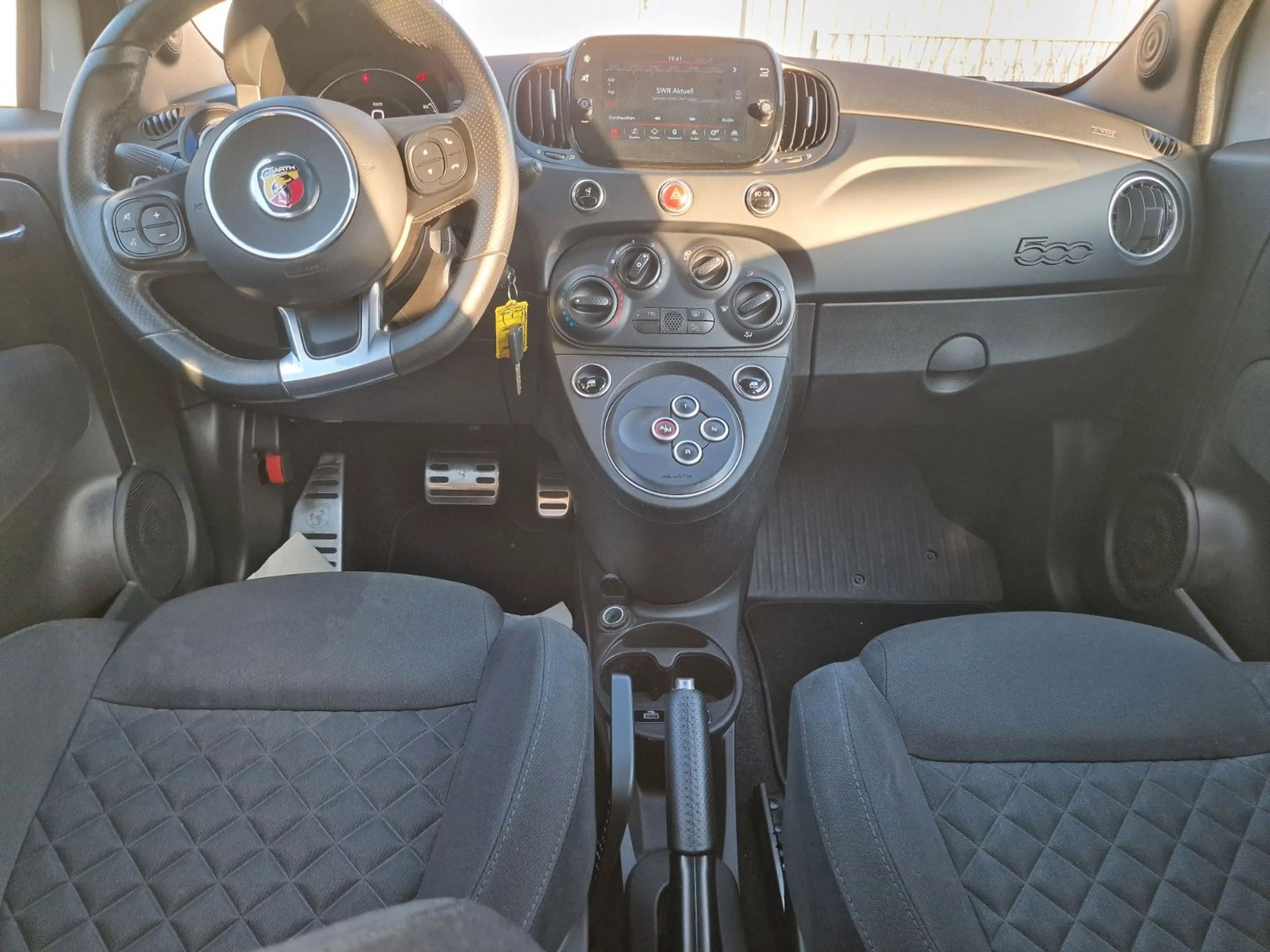 Abarth 500 F595, Automatik — photo 9