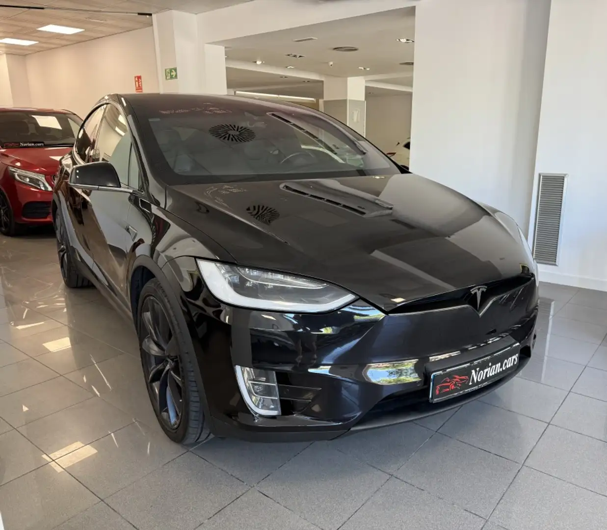 Tesla Model X 90D AWD Negru - 2