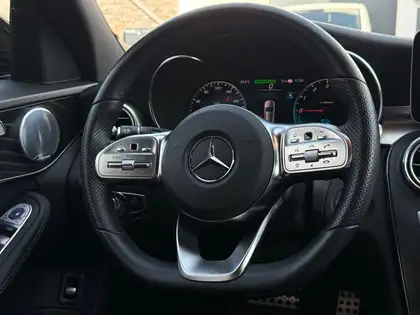 Annonce voiture d'occasion Mercedes-Benz C 300 - CARADIZE