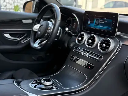 Annonce voiture d'occasion Mercedes-Benz C 300 - CARADIZE