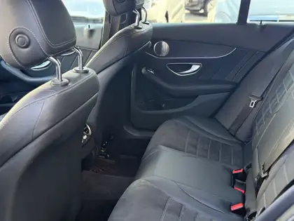 Annonce voiture d'occasion Mercedes-Benz C 300 - CARADIZE