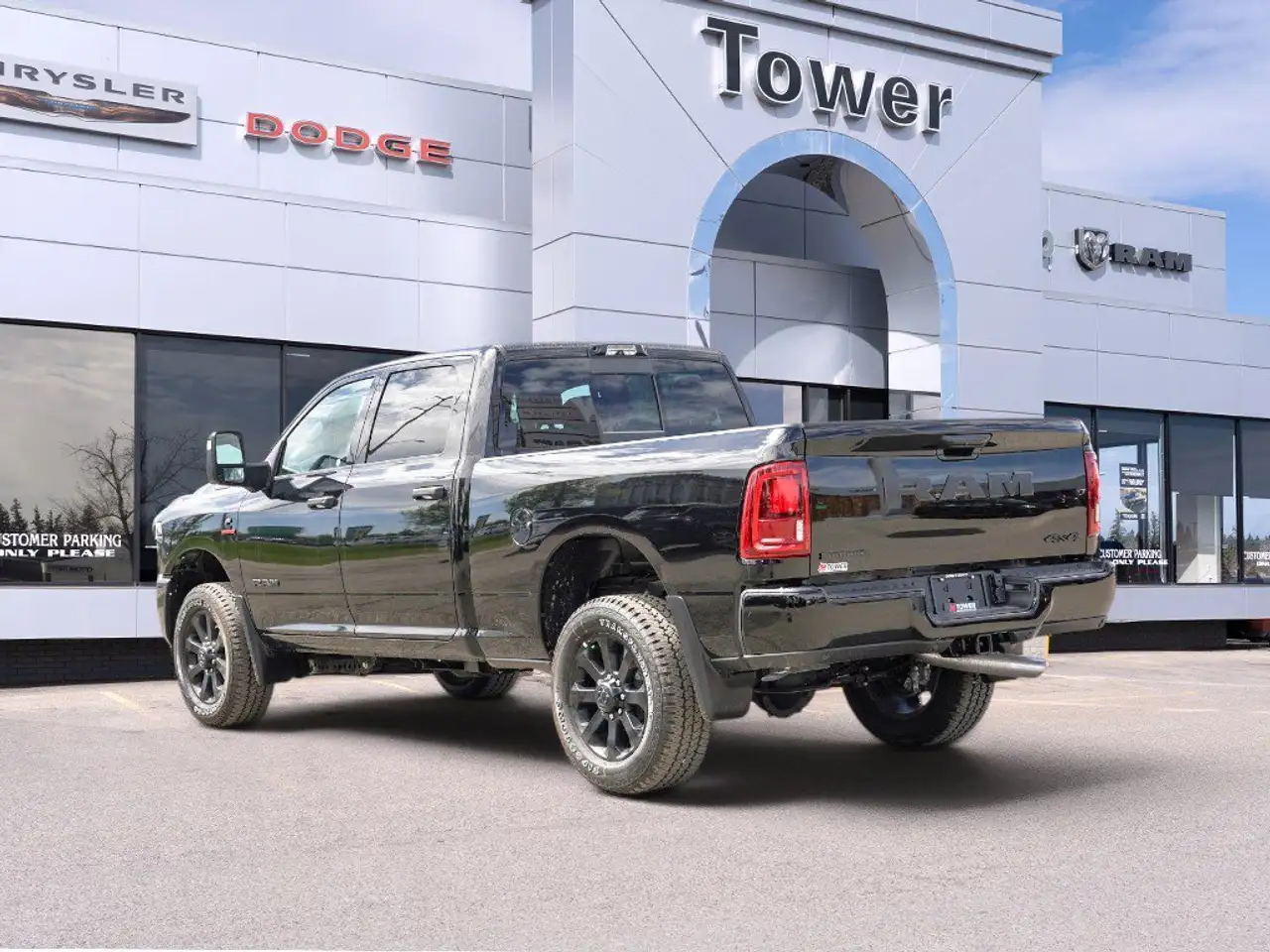 RAM 2500 снимка RAM 2500