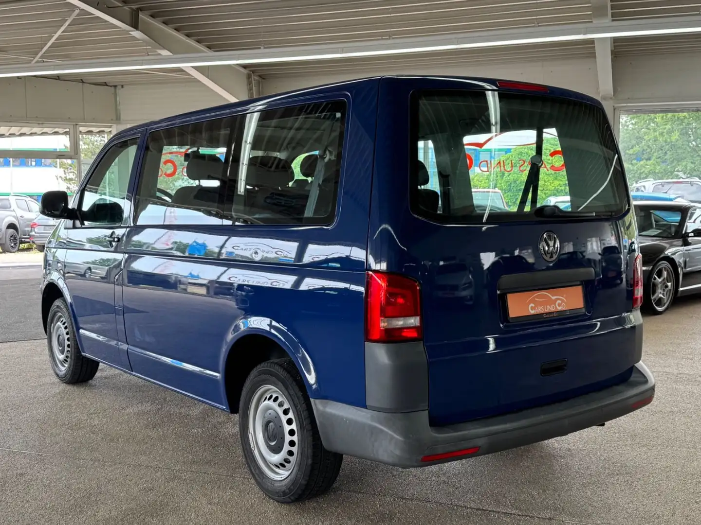 Volkswagen T5 Caravelle 9 Sitz *KLIMA*PDC*TEM*19%* Bleu - 2