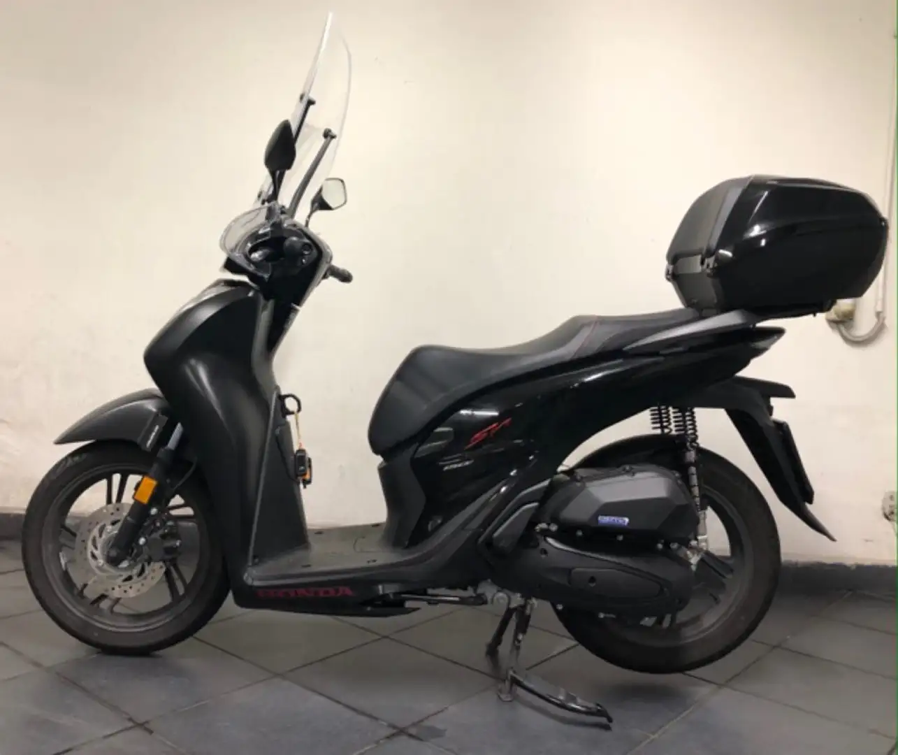 Honda SH 150 Scooter Nero - 2