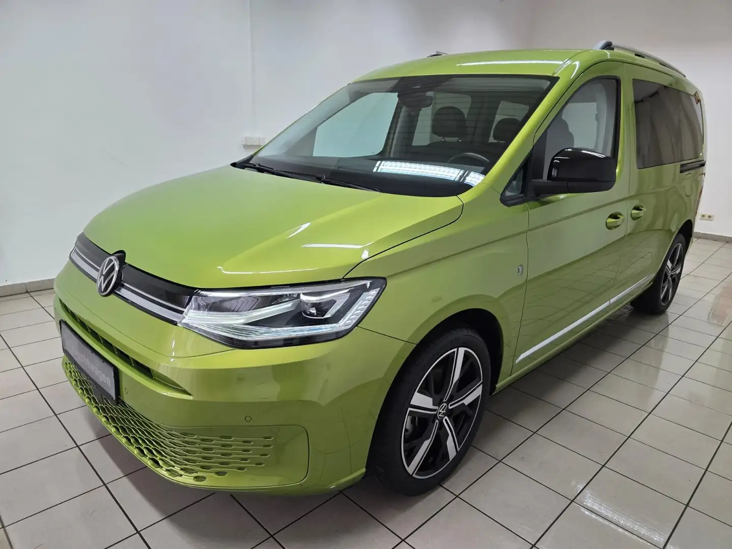 Volkswagen Caddy Style Maxi 2.0 TDI DSG LED Sthzg. AHK 18" Grün - 1
