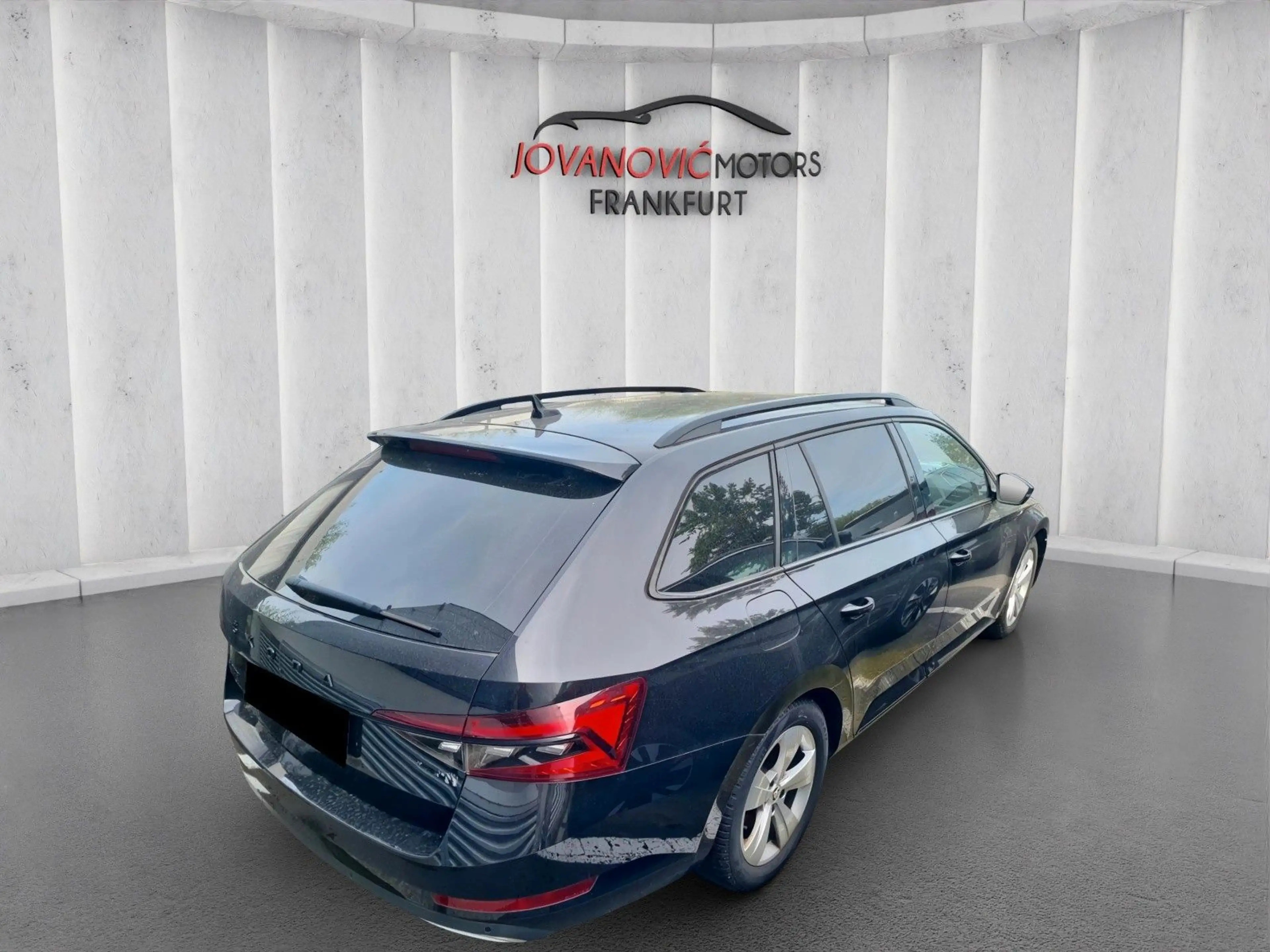 Skoda Superb 2.0 TDI Sportline DSG,LED,SHZ,RFK*30 — photo 3