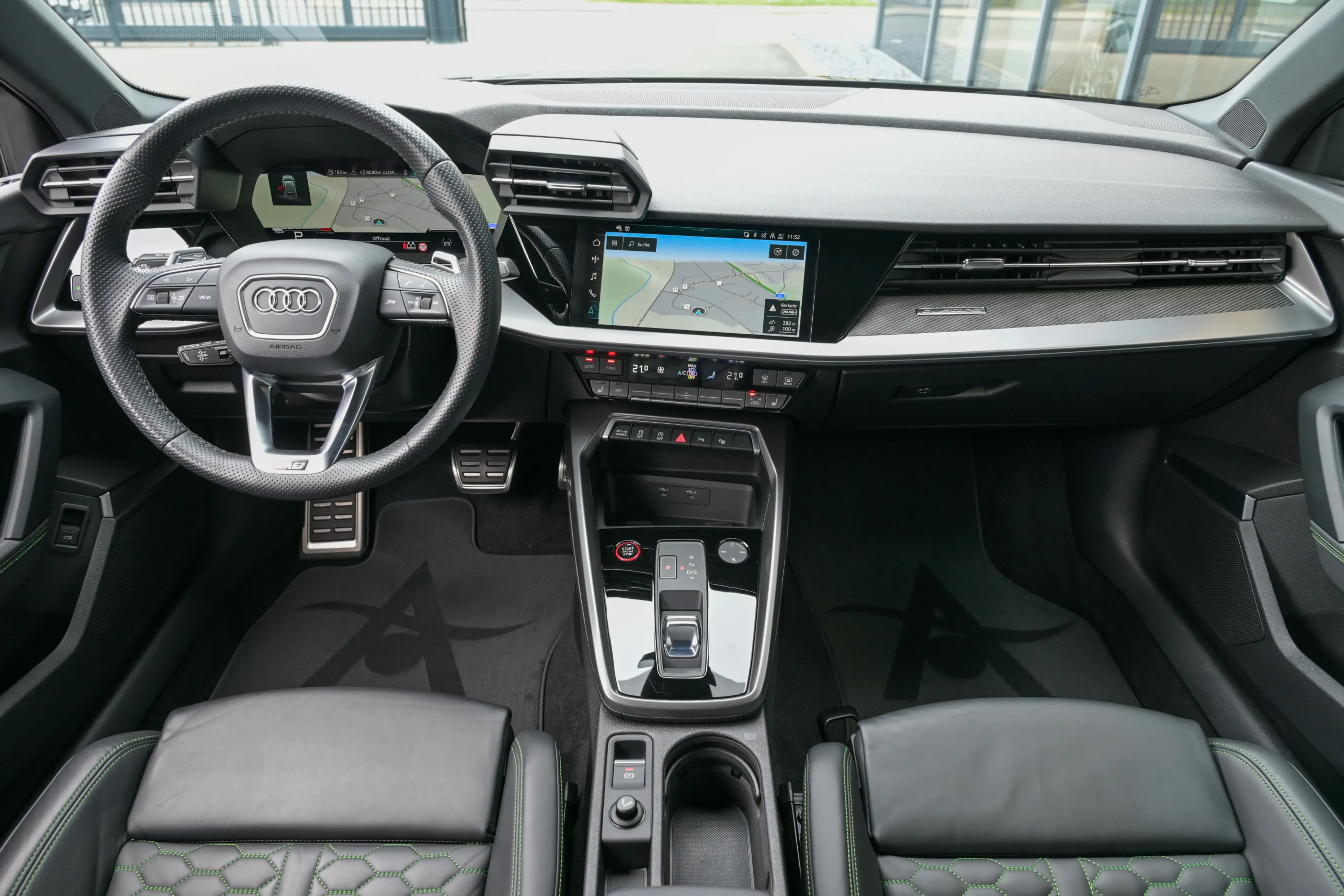 Audi RS3 Sportback 2.5 TFSI Keramik* Goodwoodgrün !* — photo 10
