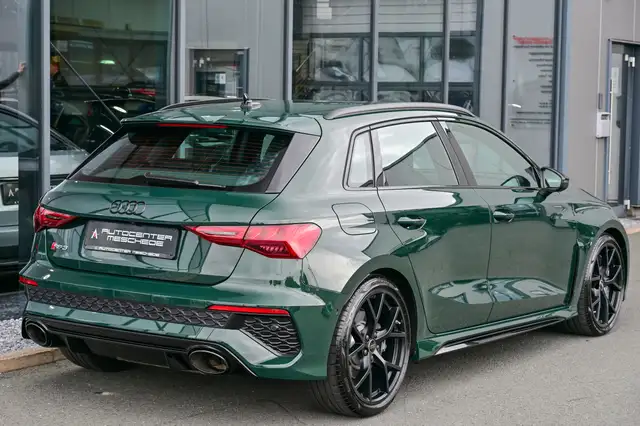 Audi RS3 view 4
