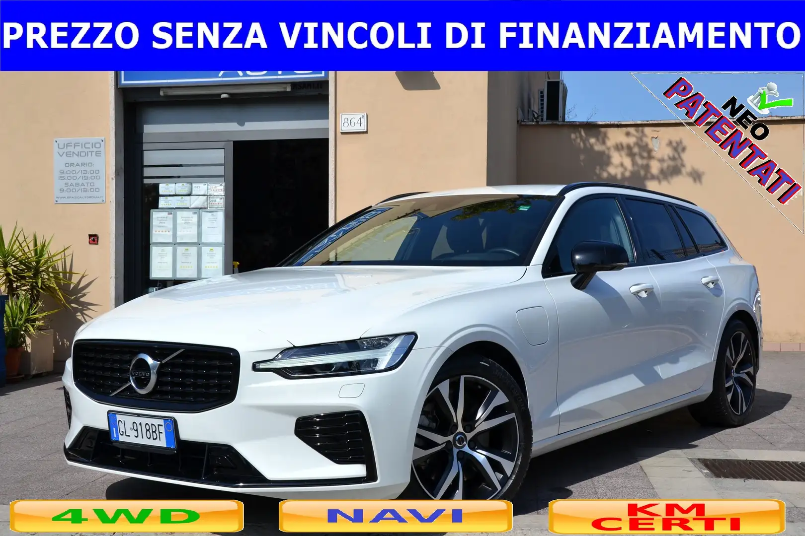 Volvo V60 2.0 T6 AWD PLUG-IN HYBRID R-DESIGN **PREZZO VERO** Bianco - 1