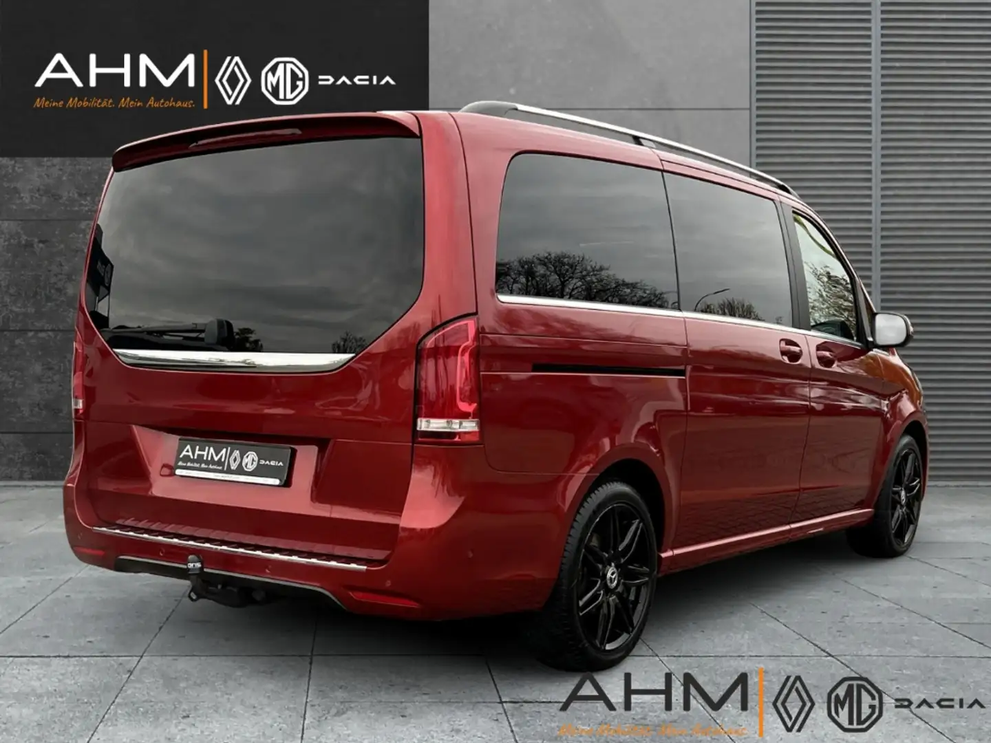 Mercedes-Benz V 300 d AMG Line AVANTGARDE 4MATIC lang Red - 2