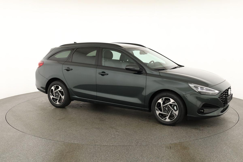 Hyundai i30 Kombi 1.6 T-GDI DCT, Navi, Kamera, Winter, 16-Zoll — photo 24