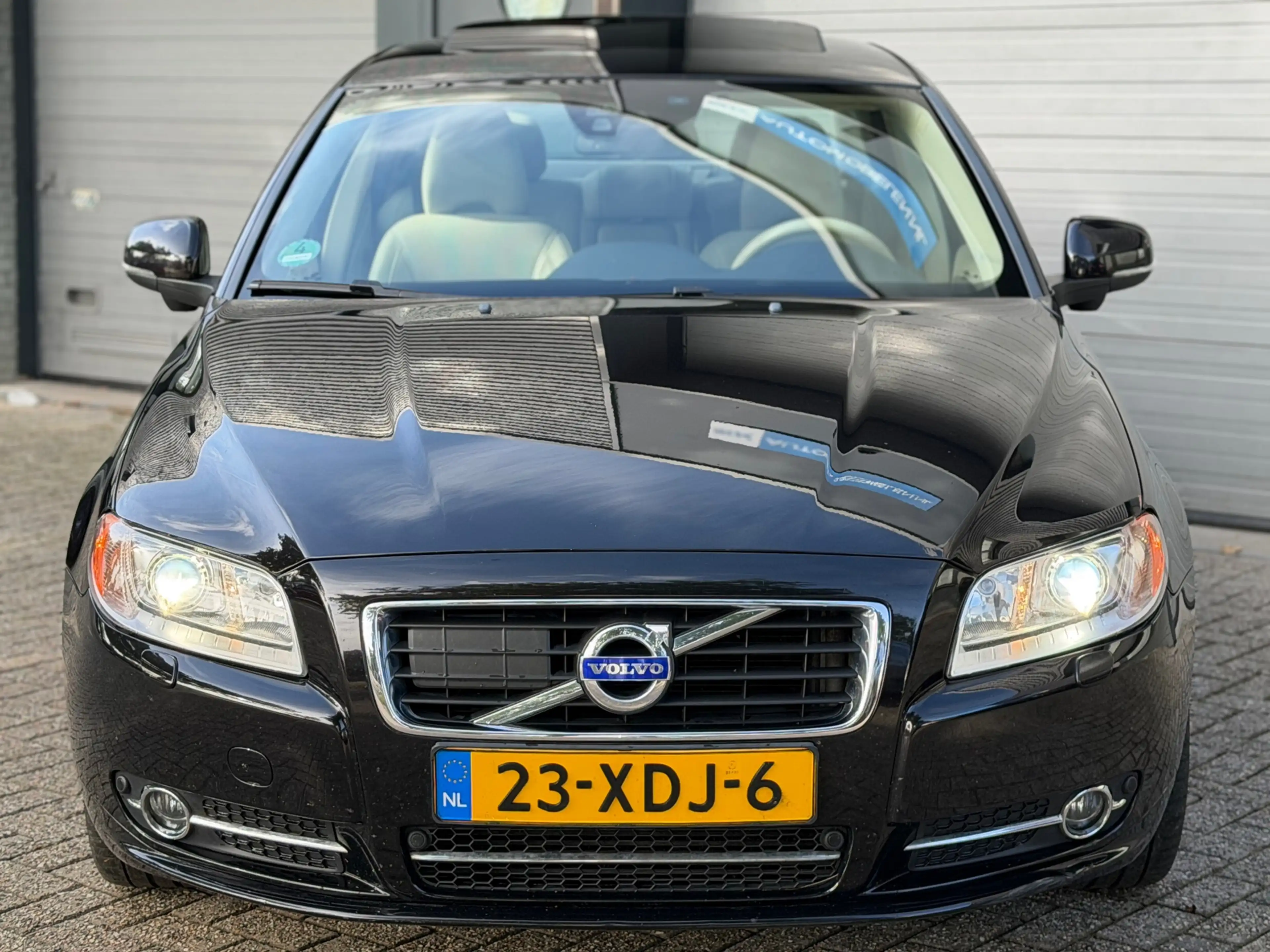 Volvo S80 2.4 D5 Limited Edition — photo 8