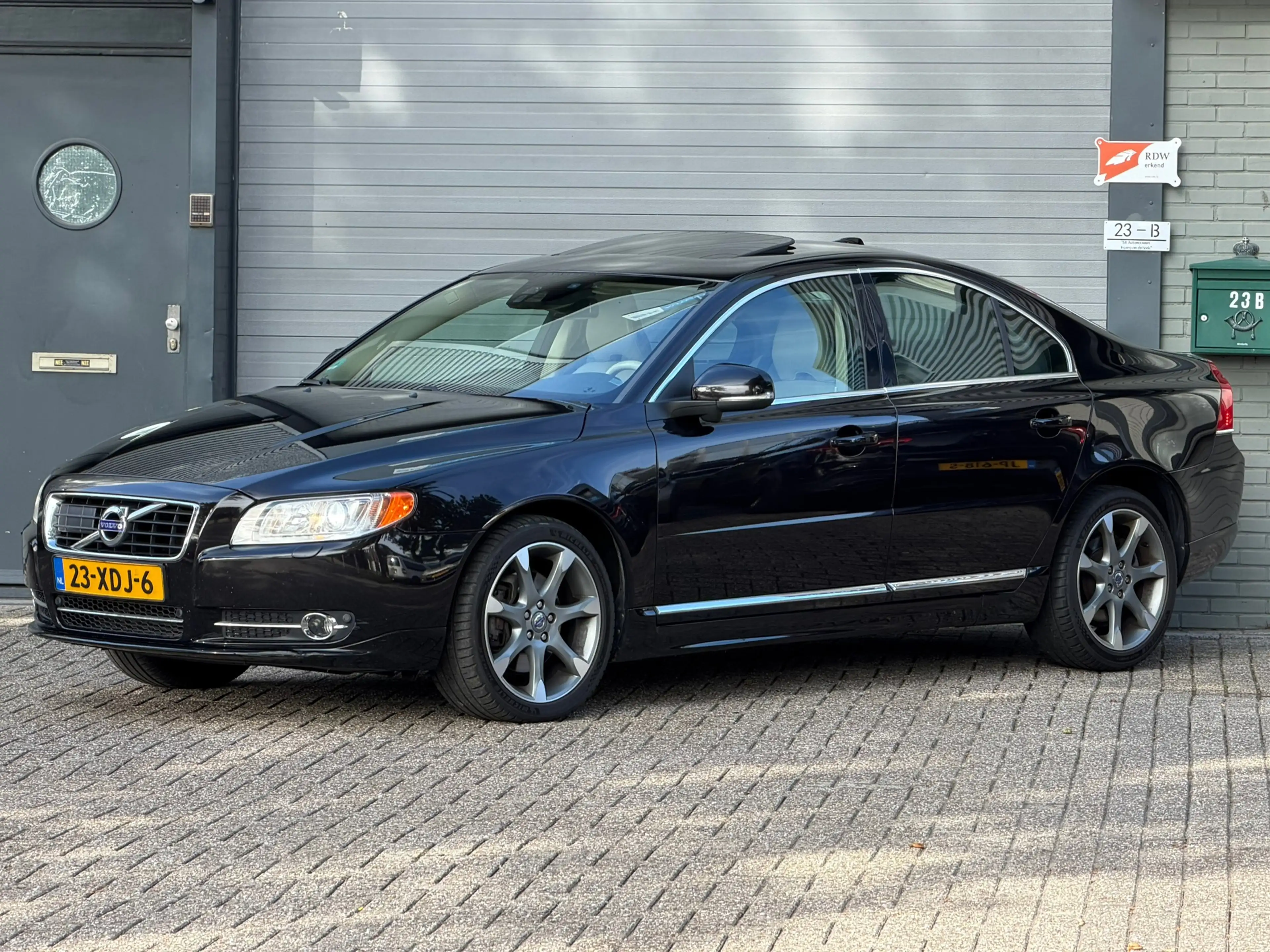 Volvo S80 2.4 D5 Limited Edition