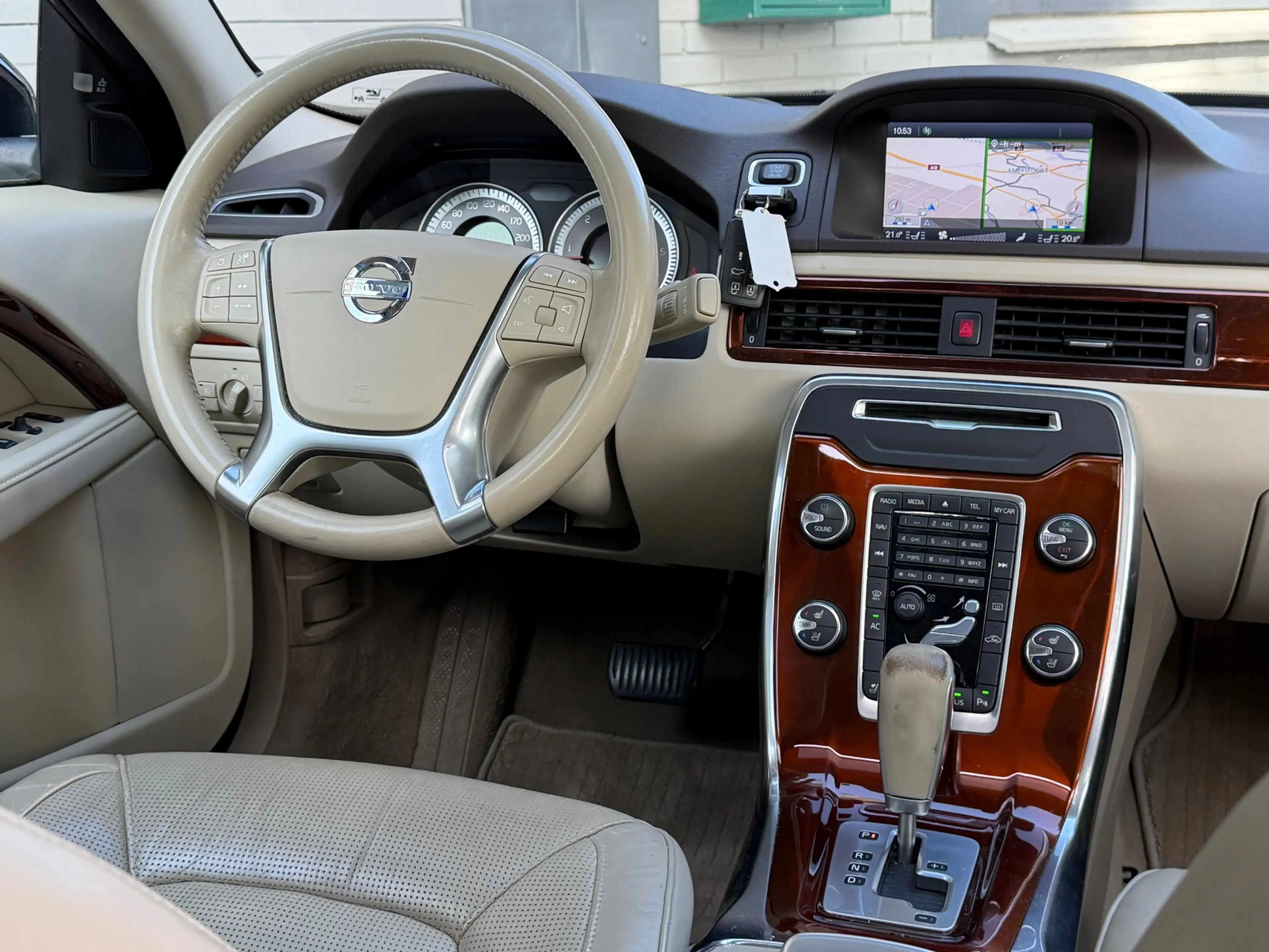 Volvo S80 2.4 D5 Limited Edition — photo 11