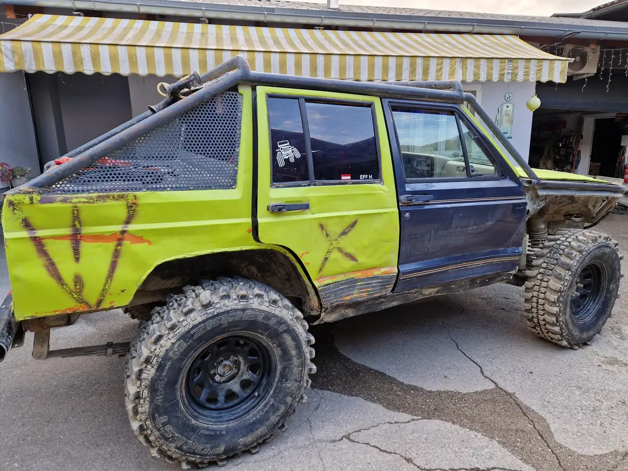 Jeep Cherokee 4,0 Aut., foto 4