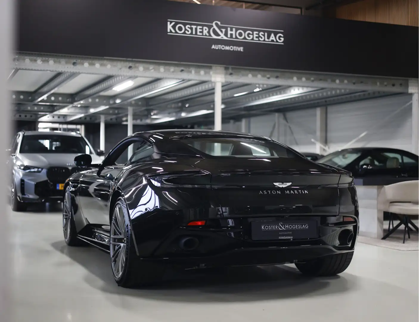 Aston Martin DB12 4.0 V8 | Minotaur Green - Performance seat Groen - 2