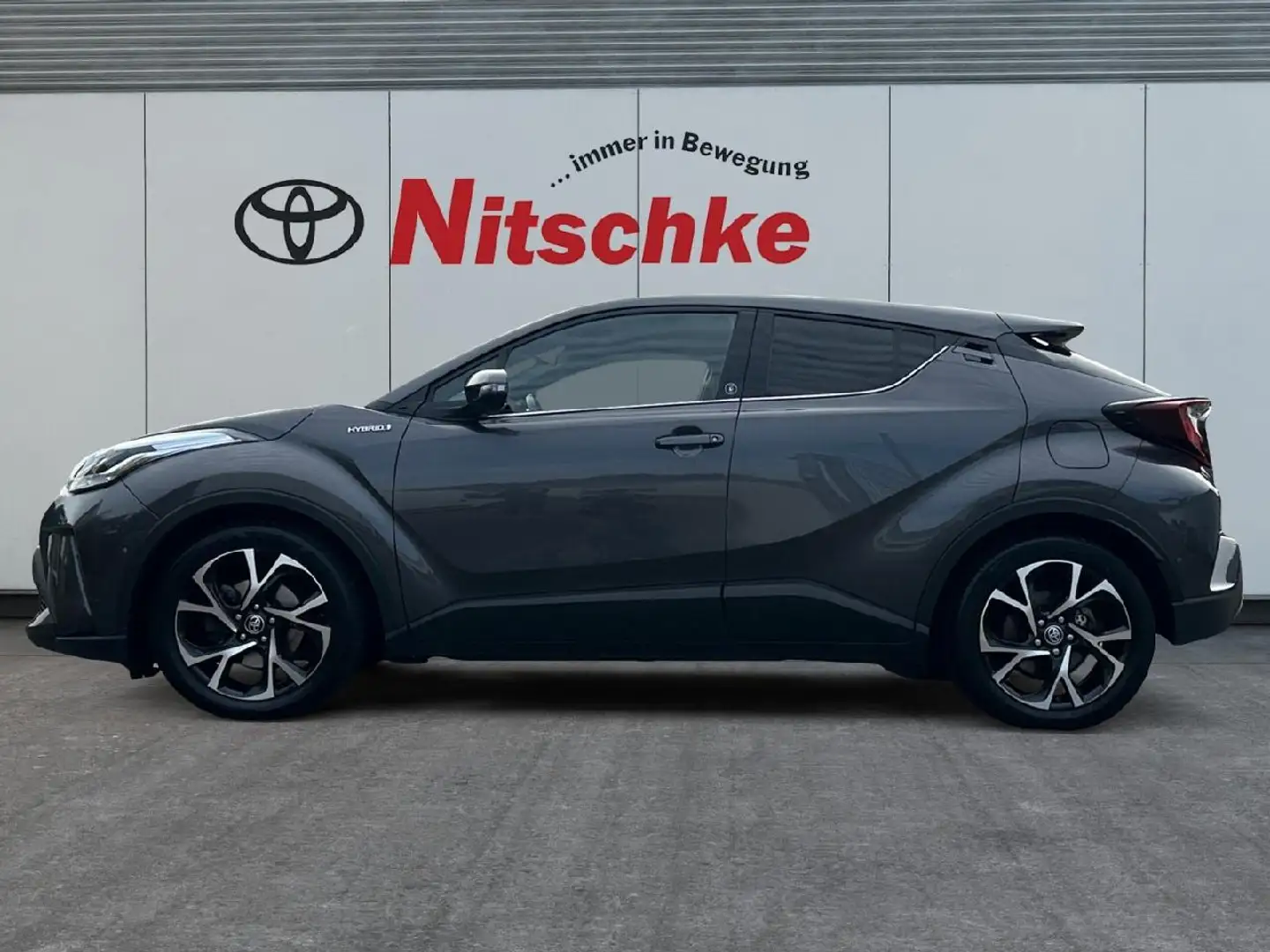 Toyota C-HR 2,0 Hybrid Team D Gris - 2