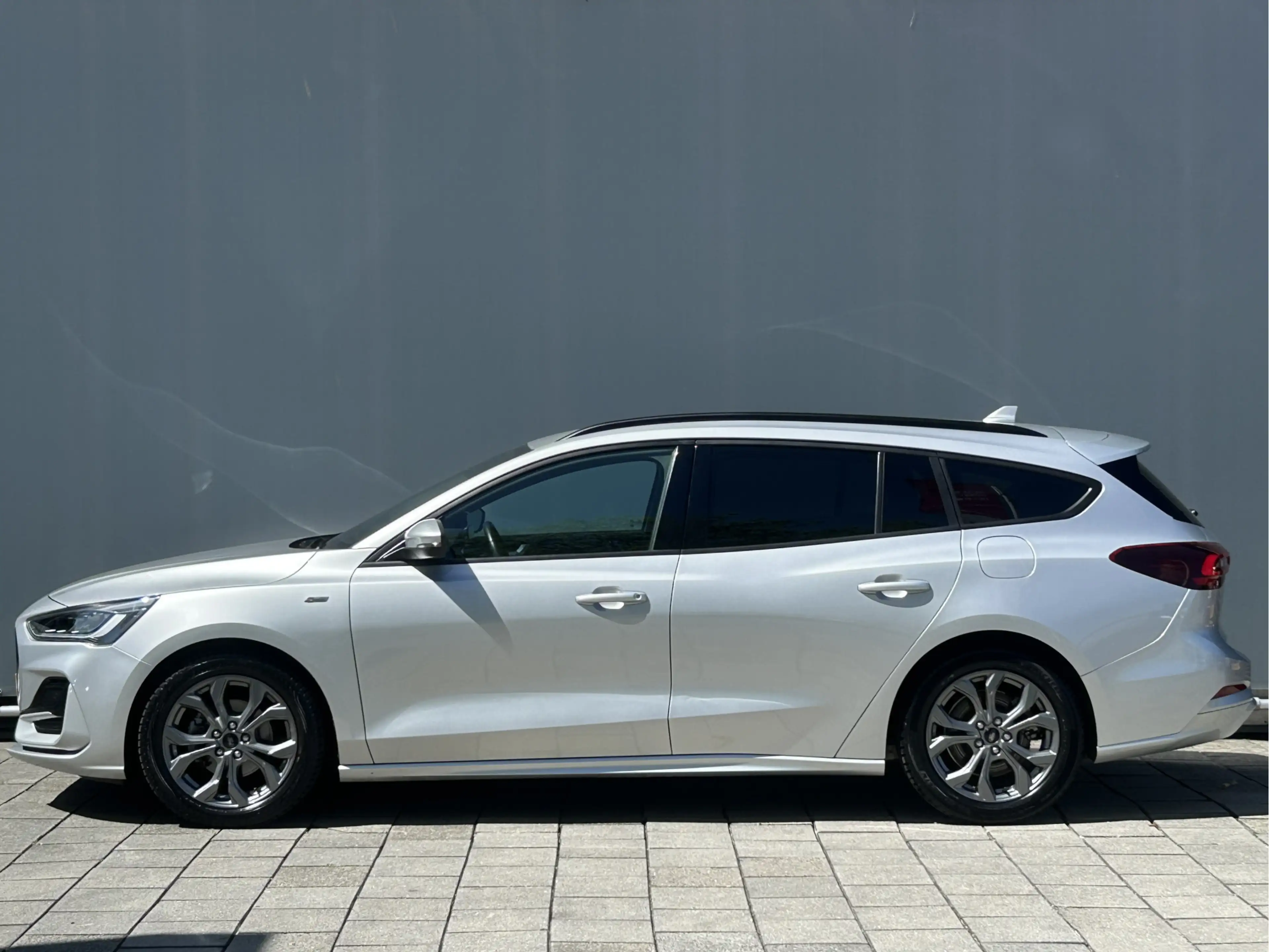 Ford Focus Wagon BWJ 2022 | 1.0T 126PK Hybrid ST Line NW MODE — photo 6