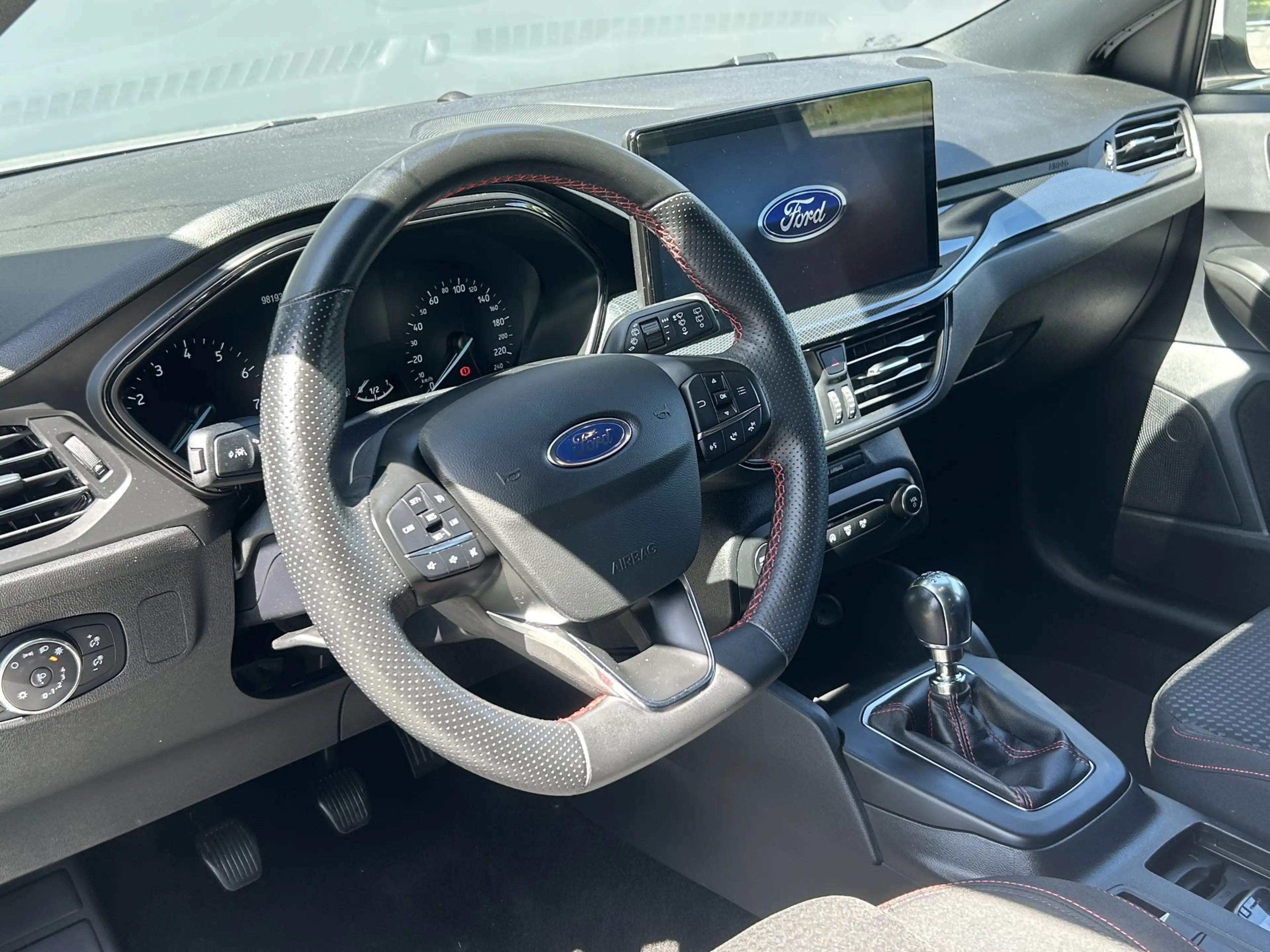 Ford Focus Wagon BWJ 2022 | 1.0T 126PK Hybrid ST Line NW MODE — photo 3