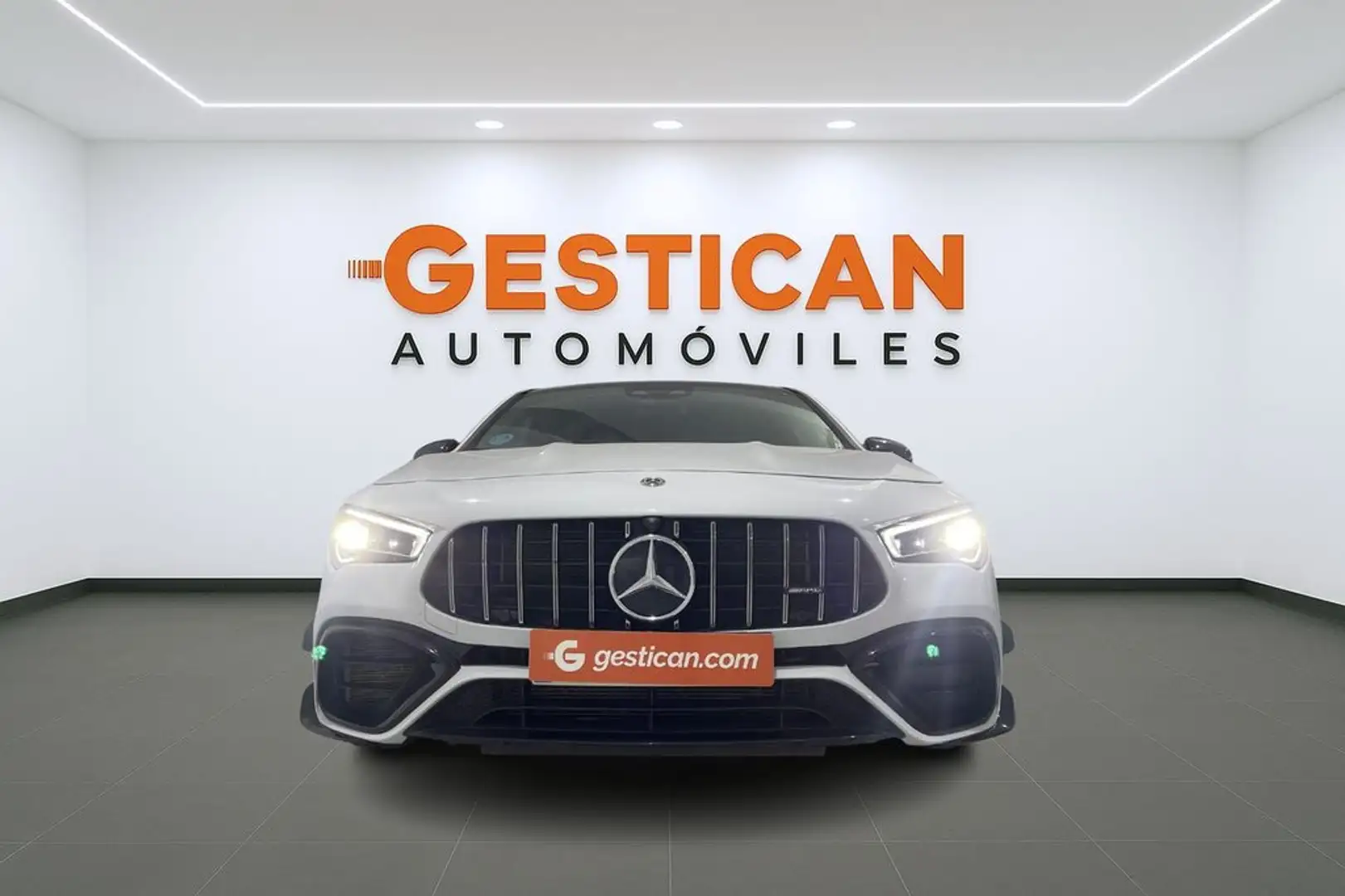 Mercedes-Benz CLA 45 AMG Mercedes-AMG S 4MATIC+ Blanc - 2