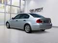 BMW 320 Baureihe 3 Lim. 320i*KLIMAAUT.*PDC*SHZ*AUX* srebrna - thumbnail 3