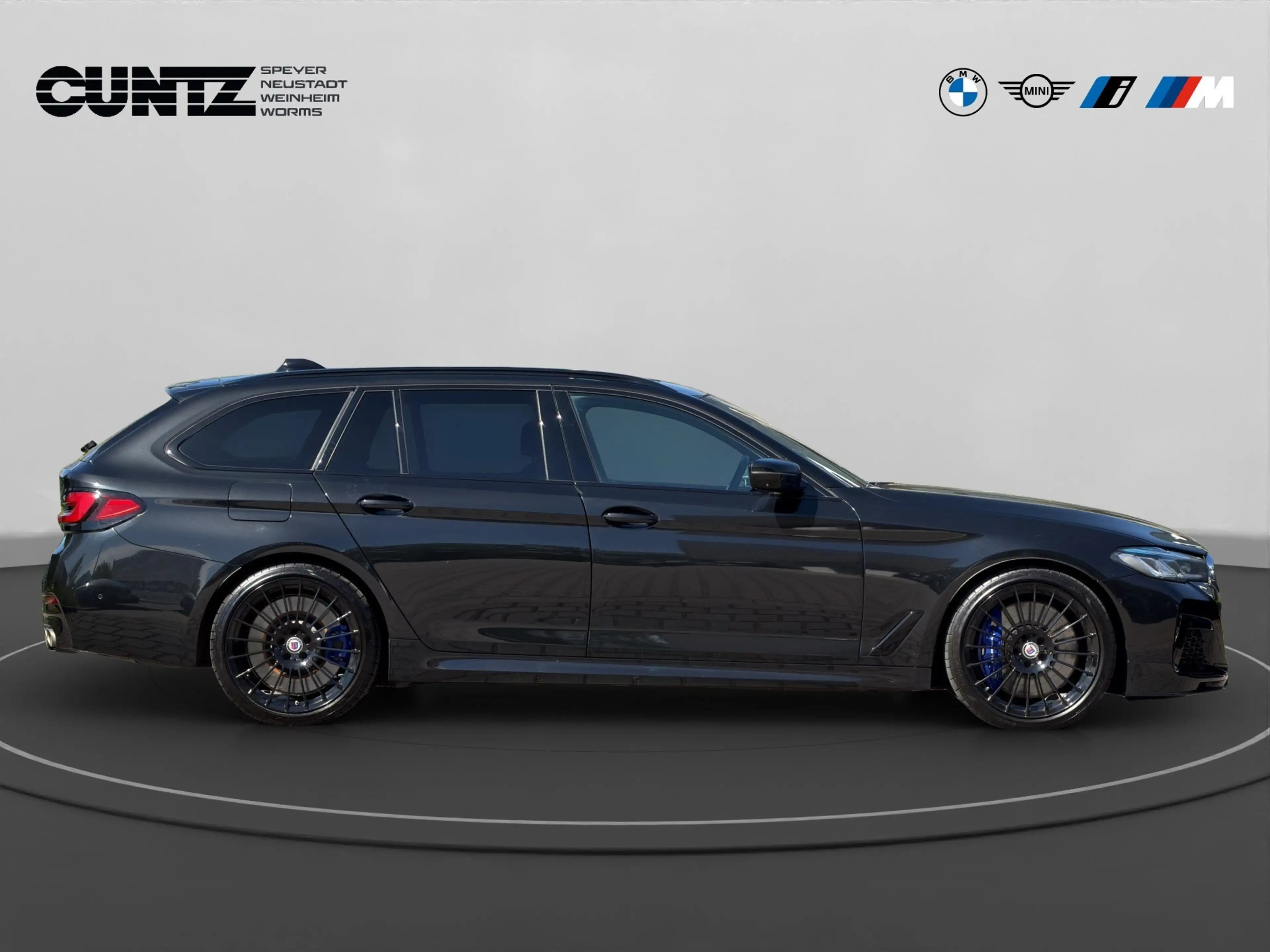 Alpina D5 S Touring Allrad Panorama DrivingAssistProf Laserl — photo 4